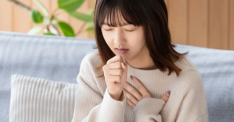 天冷喉嚨卡卡、有感冒前兆快按這！6組「救命穴道」無痛救急