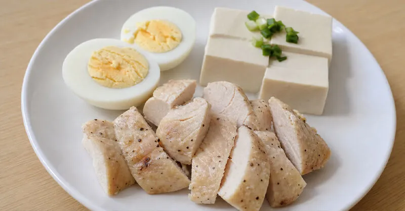 下午昏昏欲睡別再狂灌咖啡！補這物比提神飲料更有效還穩血糖