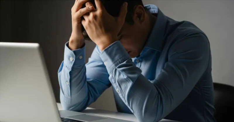 壓力大到不想社交？美國最新調查揭現代人的「慢性壓力疲勞」