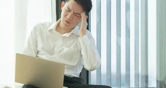 沒三高也躲不過腦出血！心臟名醫揭年輕人殺手：劇烈頭痛快就醫