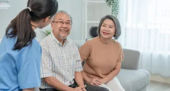 手腳有力卻常走不穩？留意小腦萎縮症4防跌細節化解摔倒危機