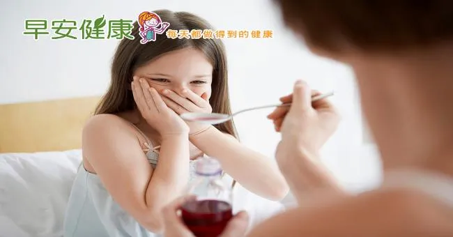 枇杷膏可能讓你病情更嚴重！中醫師幫你破解感冒大迷思