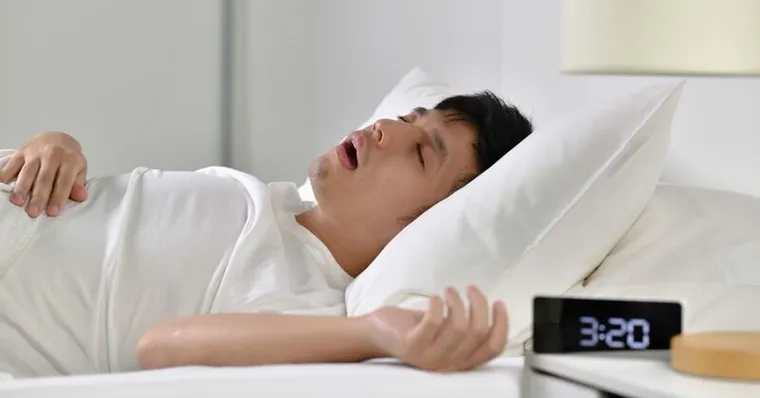 打呼害晚上血壓降不下來最危險！「一治療」比降壓藥更有效