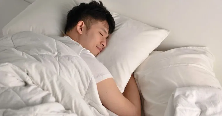 熬夜等於大腦在囤垃圾！日專家揭「這睡眠期」能洗掉失智毒素