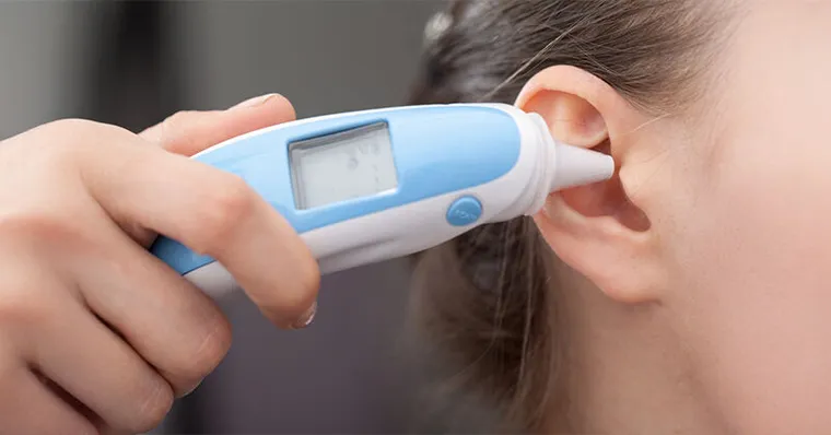耳溫槍老是量不準？正確測量5步驟，原來很多人都「少做這一步」