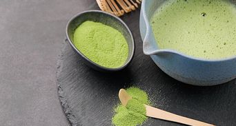 夏天喝抹茶6大驚人好處！營養師曝黃金喝法穩血糖抗老化