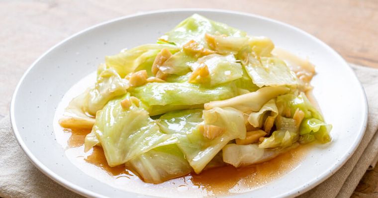 高麗菜1顆19元！便宜又好吃6訣竅炒出「熱炒店級」爽脆鮮甜高麗菜