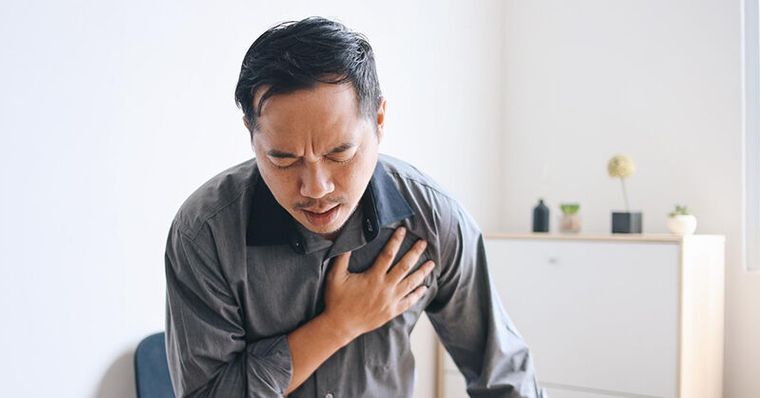 猝死非毫無預警！醫列6大症狀千萬別硬撐：身體早有求救訊號