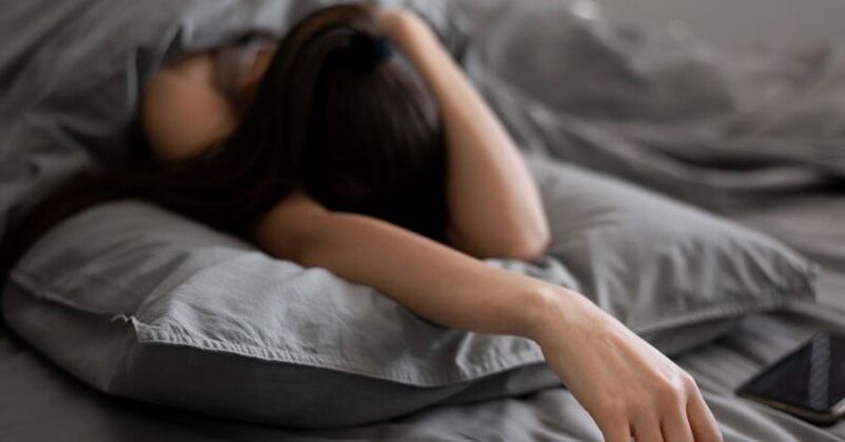 睡不著千萬別躺床硬睡！醫揭「好眠3法則」幫你戒掉安眠藥