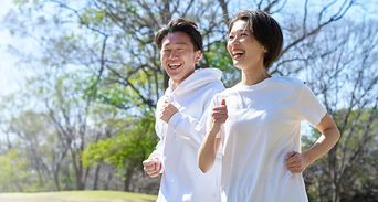 真正的快樂不是多巴胺！醫曝大腦「隱藏舒緩系統」這4件事瞬間紓壓