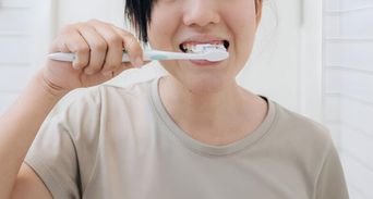 6成心臟猝死藏細菌！刷牙NG習慣竟在「養菌」入血攻心