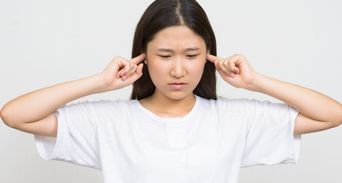 耳鳴是身體失衡警訊！醫教補脾腎＋1招「拍打操」不再嗡嗡叫