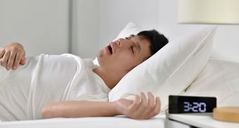 打呼害晚上血壓降不下來最危險！「一治療」比降壓藥更有效