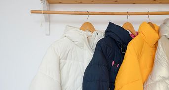 收羽絨衣免用壓縮袋！阿嬤家傳「厚重衣物收納法」釋出三倍空間