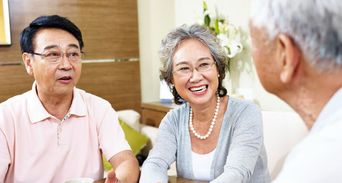 腦科學家警告：常說這3句話老得快！改說2個字逆轉老人腦