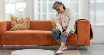 這樣走春不腳痠！中醫2帖「筋骨健步茶」血壓血糖都穩了