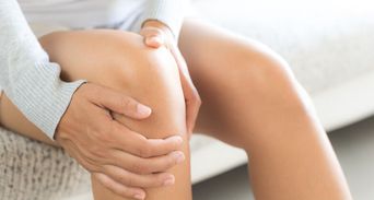 膝蓋痛怕磨損不敢動更慘！研究揭最強止痛藥「這類運動」最養膝蓋