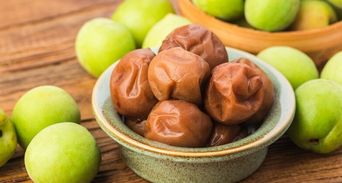 梅子解膩又養生！鈣鐵含量高，達人教「8大私藏梅料理」在家就能釀