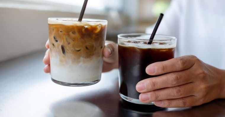 咖啡喝錯像喝油！營養師曝「紅綠燈名單」這杯衝高血脂最傷心