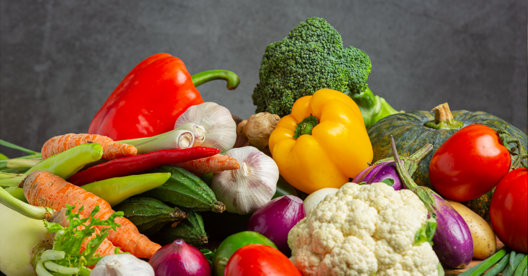 維他命也補不到的營養！靠五色蔬果護五臟，這部位「全是精華」別丟