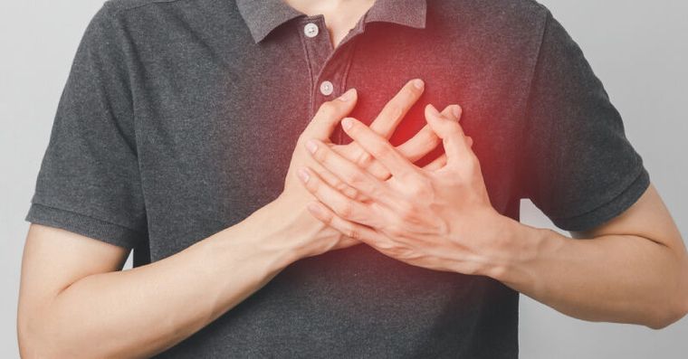 30歲男上廁所突倒地亡！醫示警「3件事疊加」成致命導火線