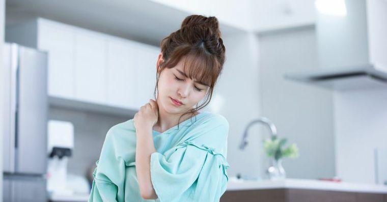 緩解酸痛，不該只是表面功夫！用貼布同時補充這個維生素，讓酸痛恢復更快速