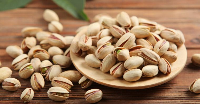 不是藍莓！專家點名「綠色護眼果」擋藍光降血脂，一天2匙就夠