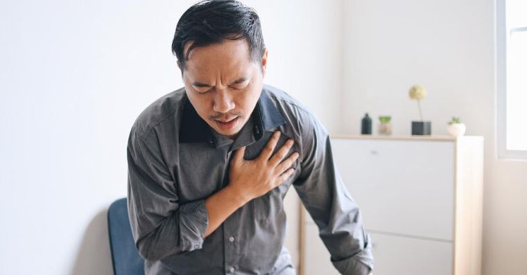 70%倒在家裡！年輕猝死5徵兆常被忽略，醫：沒第二次機會