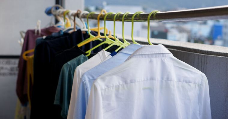 冬衣晾不乾還摸不準超崩潰！必學「塑膠袋烘衣術」3招快速乾透