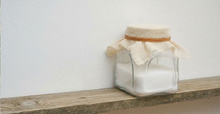 不用買除濕盒！阿嬤家傳「天然防潮術」吸濕除臭，小蟲不敢再靠近