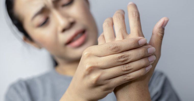 退休赴美享福才5天竟中風！手腳突不聽使喚，她嘆身體這時已敗壞