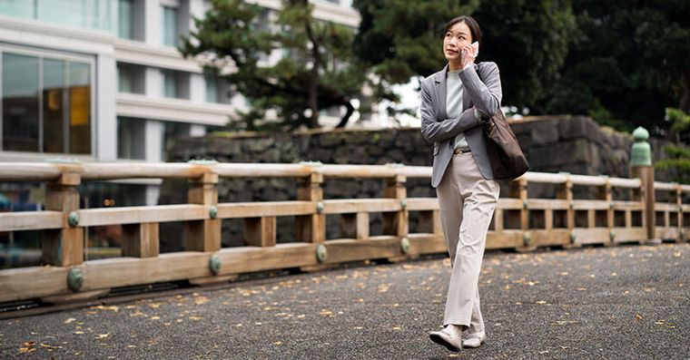 走路講電話會停下來？醫教「步行腦體操」活化大腦變聰明