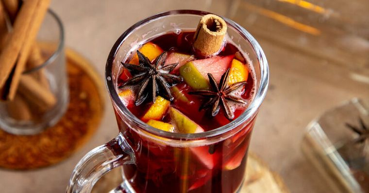 聖誕喝香料熱紅酒暖身！營養師教「無酒精版」可用這4種果汁代替