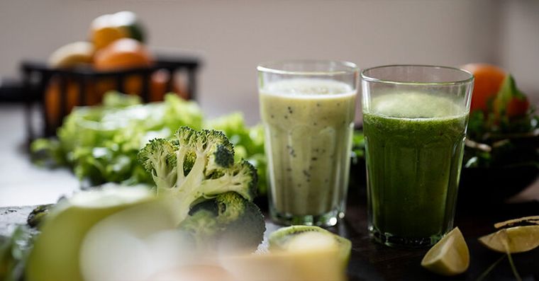 養生竟害洗腎？醫揭「早餐地雷排行榜」綠拿鐵、燕麥上榜