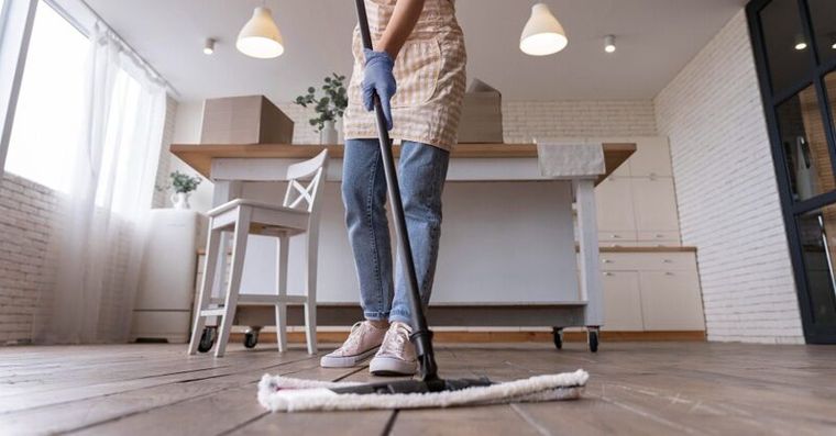 25年來首例！老翁染漢他病毒8天亡，大掃除見「這東西」千萬別直接掃